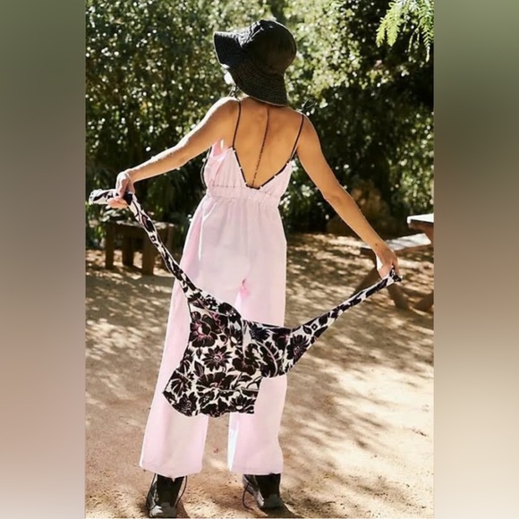 Worn once! Free People Star Player Onesie size M - Picture 3 of 4